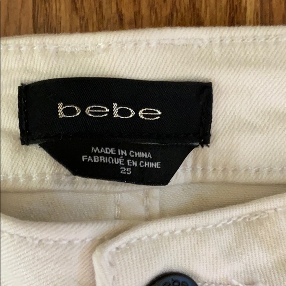 BeBe White Skinny Jeans - Picture 2 of 3